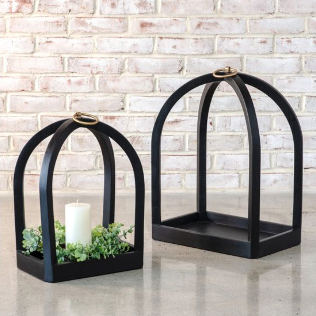 BLACK WOOD LANTERNS