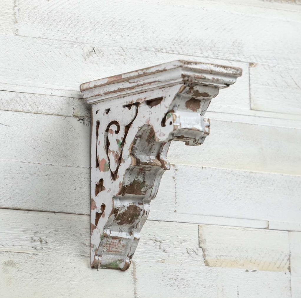 8" AGED WHITE CORBEL