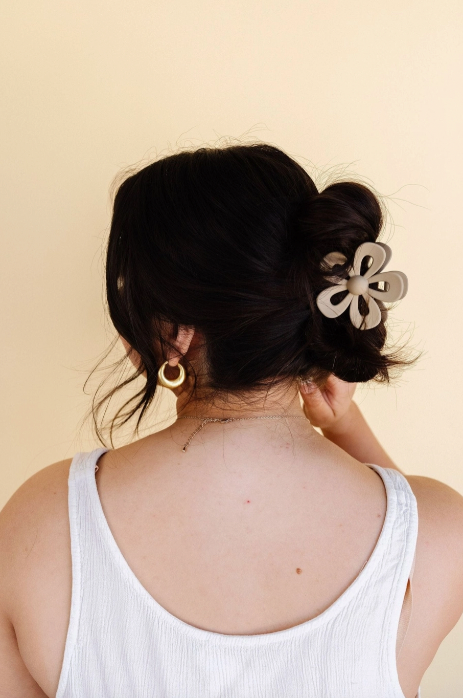 Cutout Flower Claw Clip