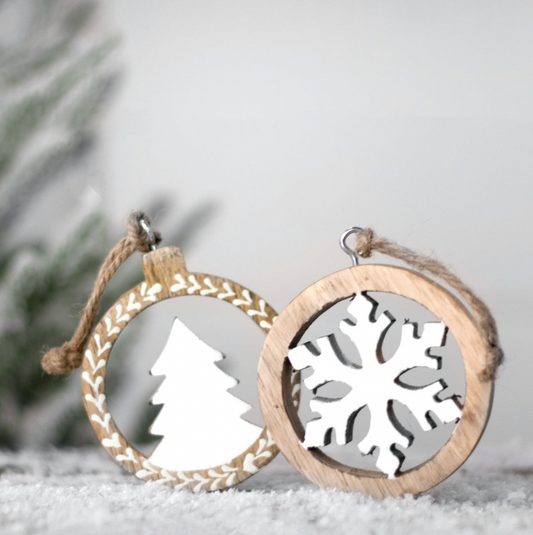 TREE & SNOWFLAKE WOOD ORNAMENTS