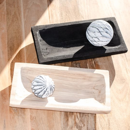 NATURAL & BLACK RECTANGLE WOOD TRAYS