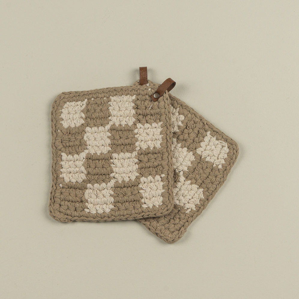 TAN & CREAM KNIT POTHOLDERS