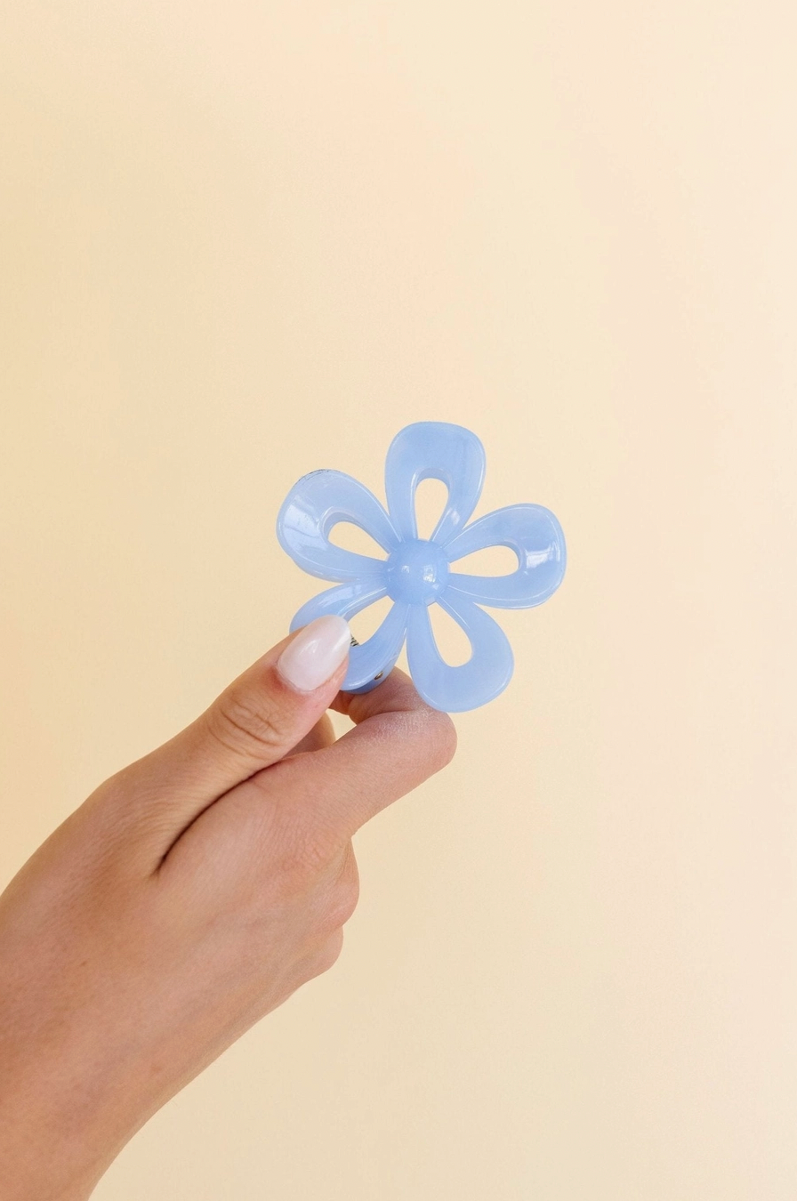 Cutout Flower Claw Clip