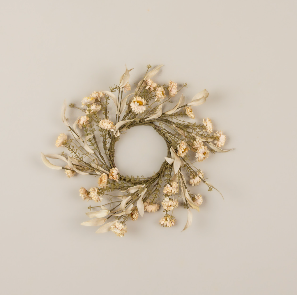 13" CREAM MINI DAISY CANDLE RING