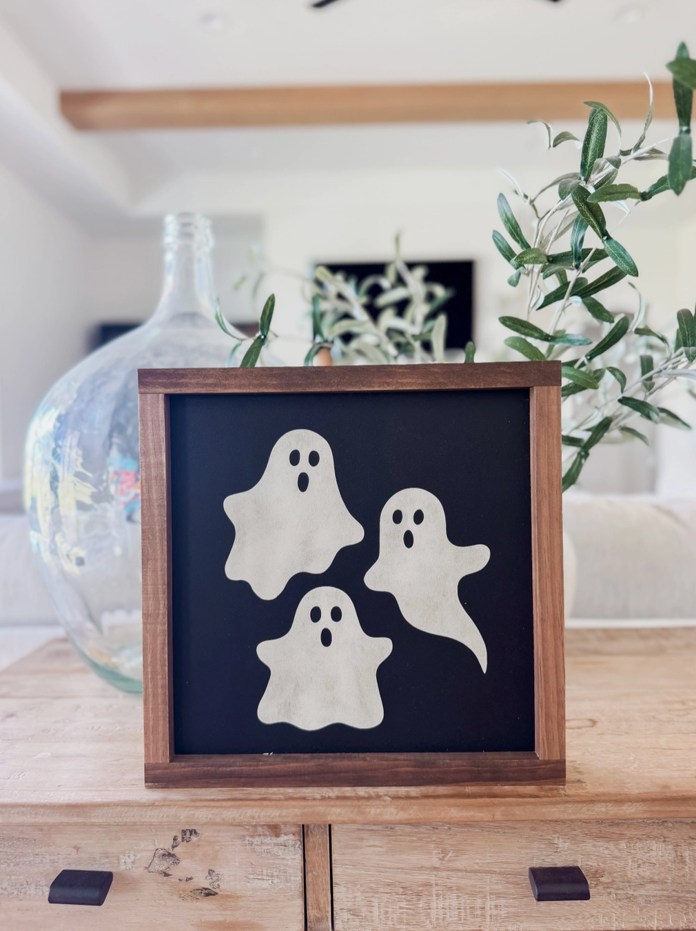 Flying Ghosts