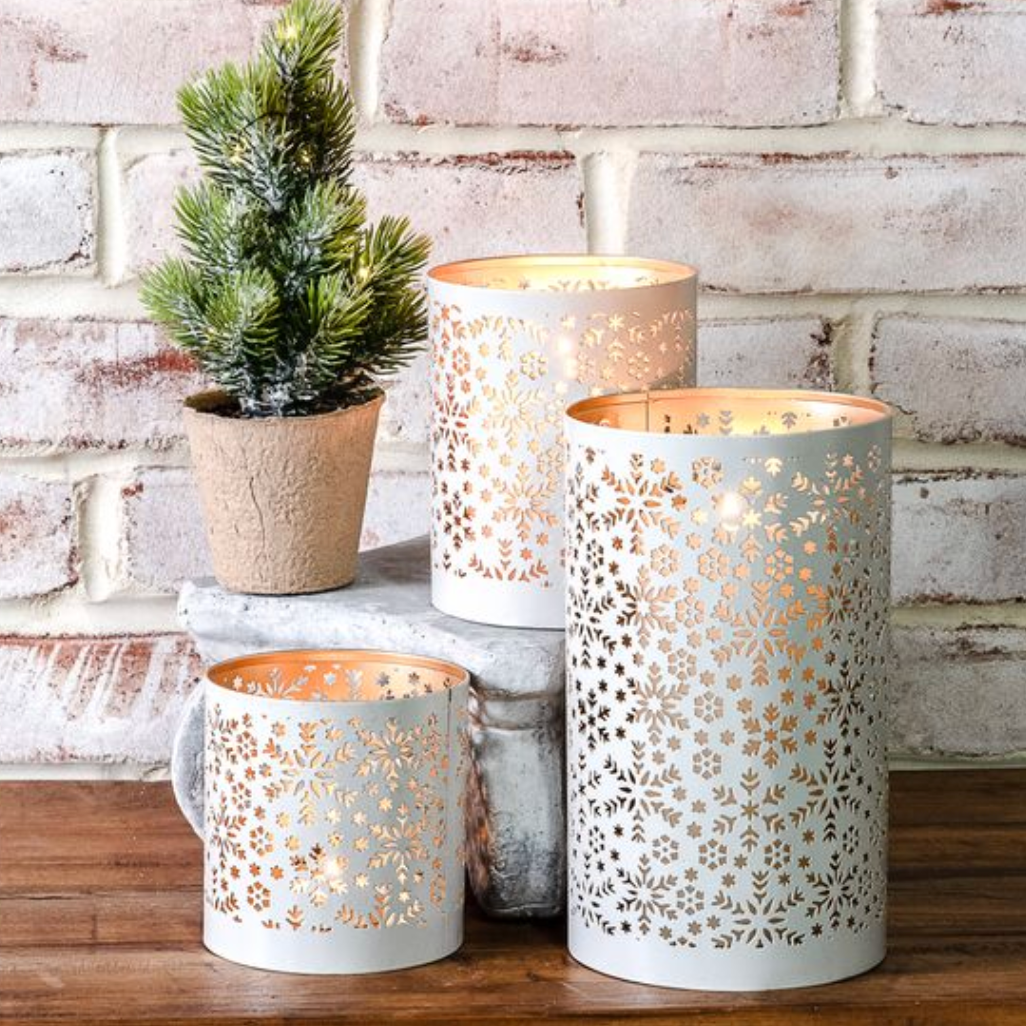 WHITE SNOWFLAKE LANTERNS