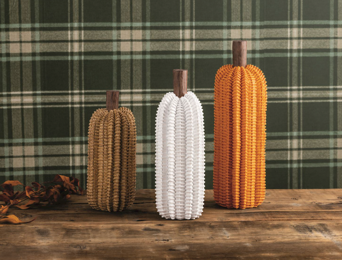 Resin Wicker Pumpkin Sitters
