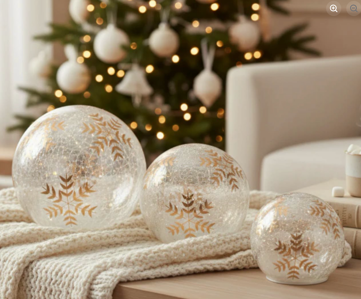 Gold Hand-painted Snowflake LED Crackled Globe