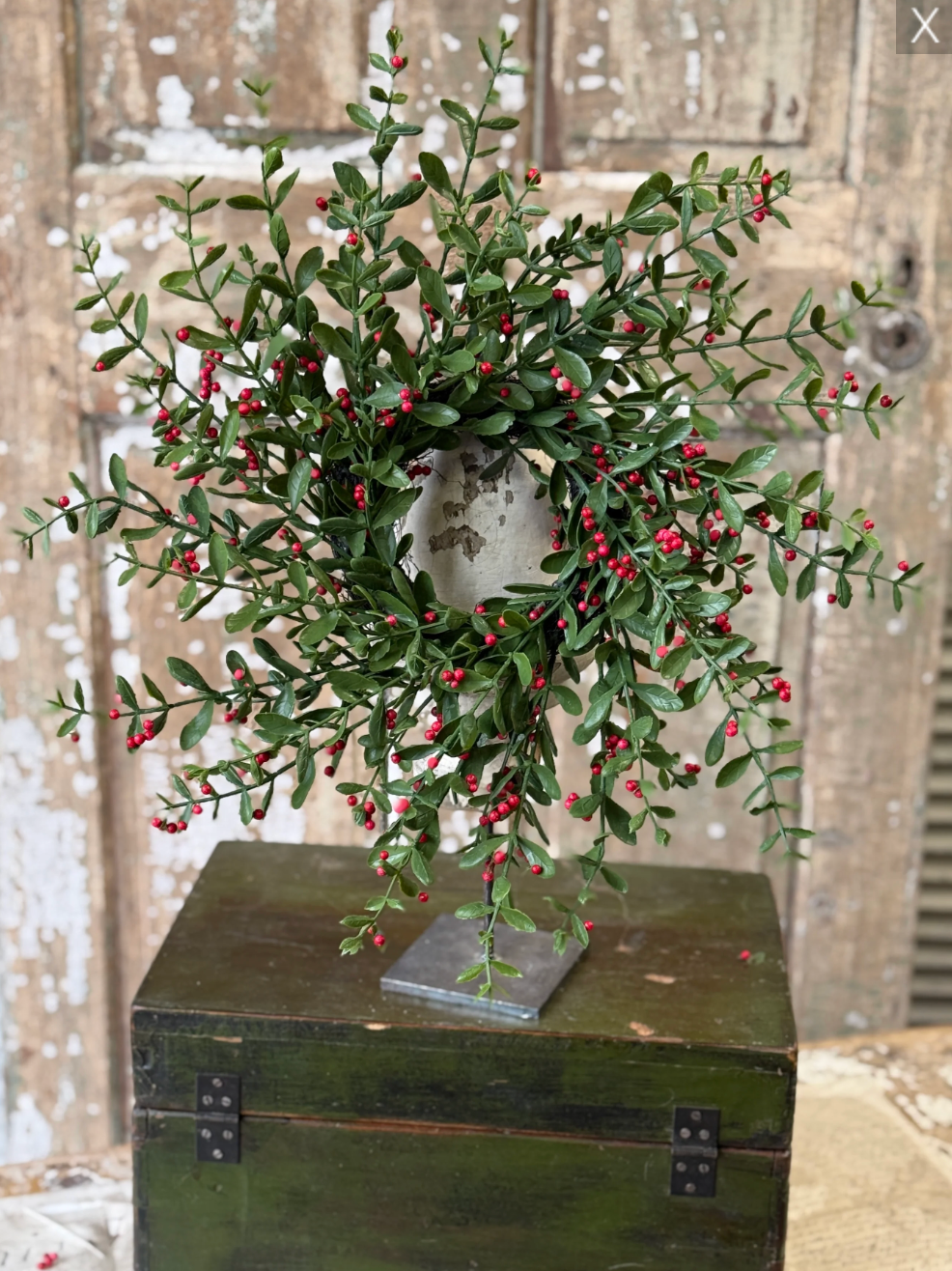 Sutherland Berry Candle Ring