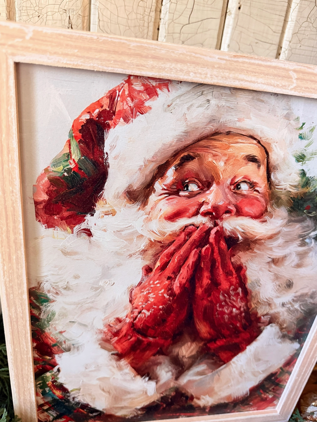 Red Glove Cheerful Santa Wood Sign